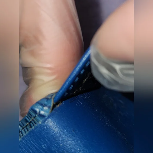 AUTHENTIC LOUIS VUITTON VINTAGE BLUE EPI LEATHER PORTE MONNAIE BILLETS WALLET - Picture 15 of 16